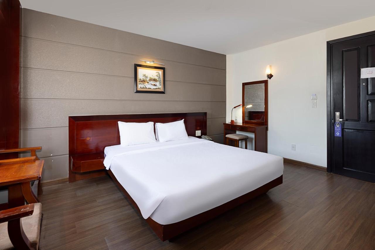 Centersea Hotel Nha Trang Exteriör bild