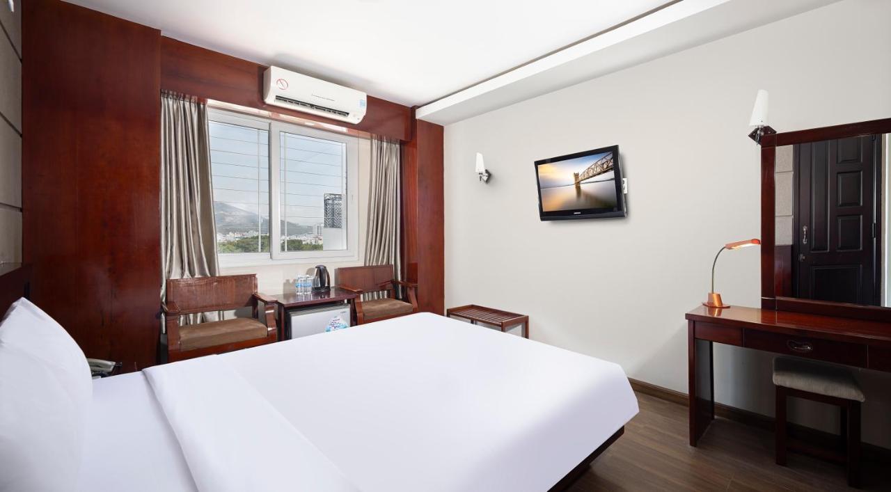 Centersea Hotel Nha Trang Exteriör bild